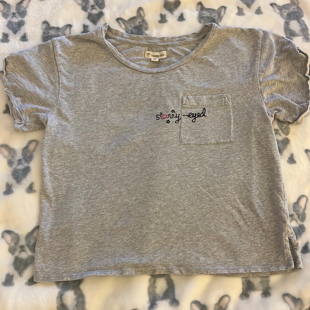 Tucker+Tate grey tee. Starry-eyed ⭐️